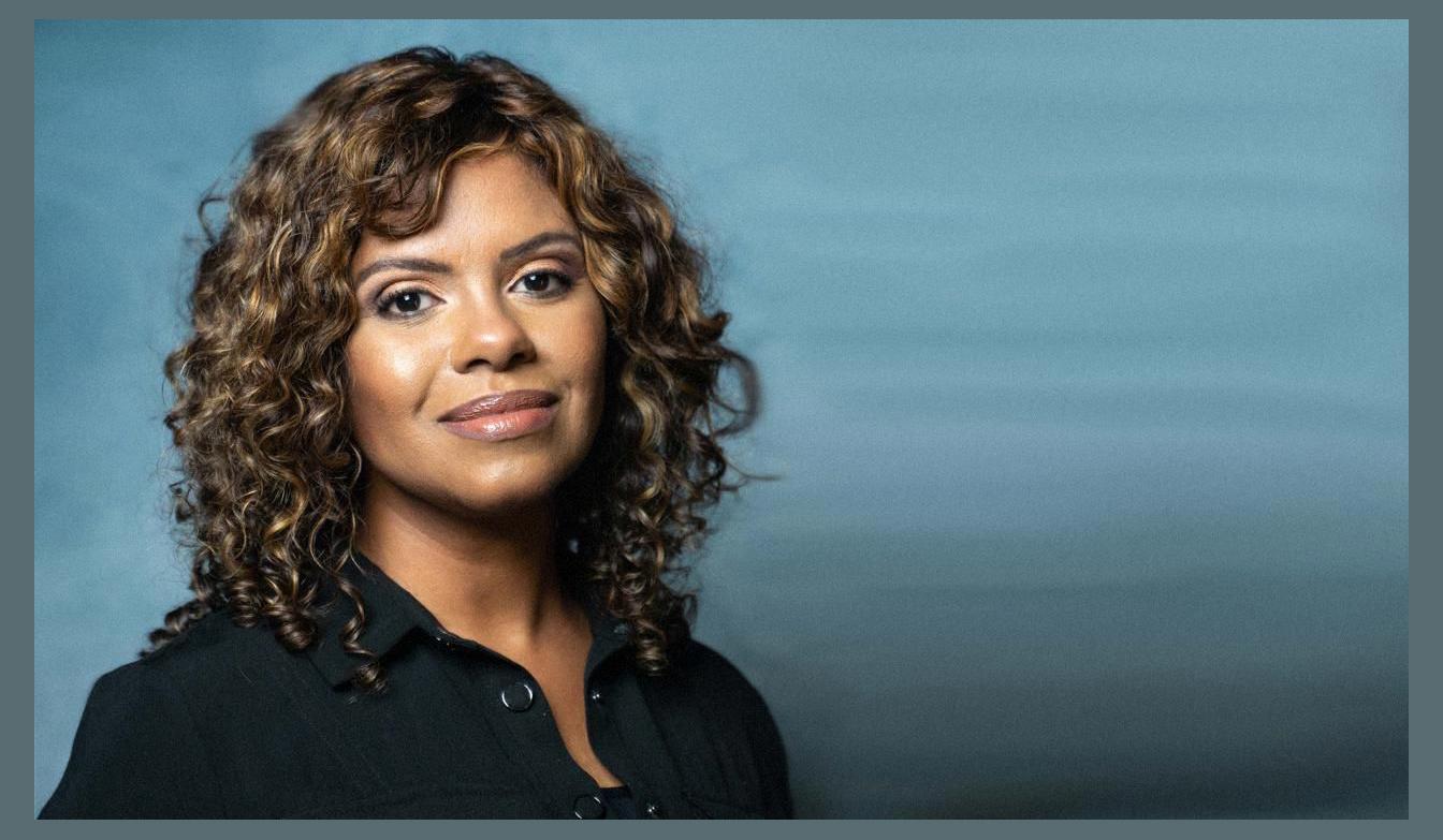 Nívea Soares